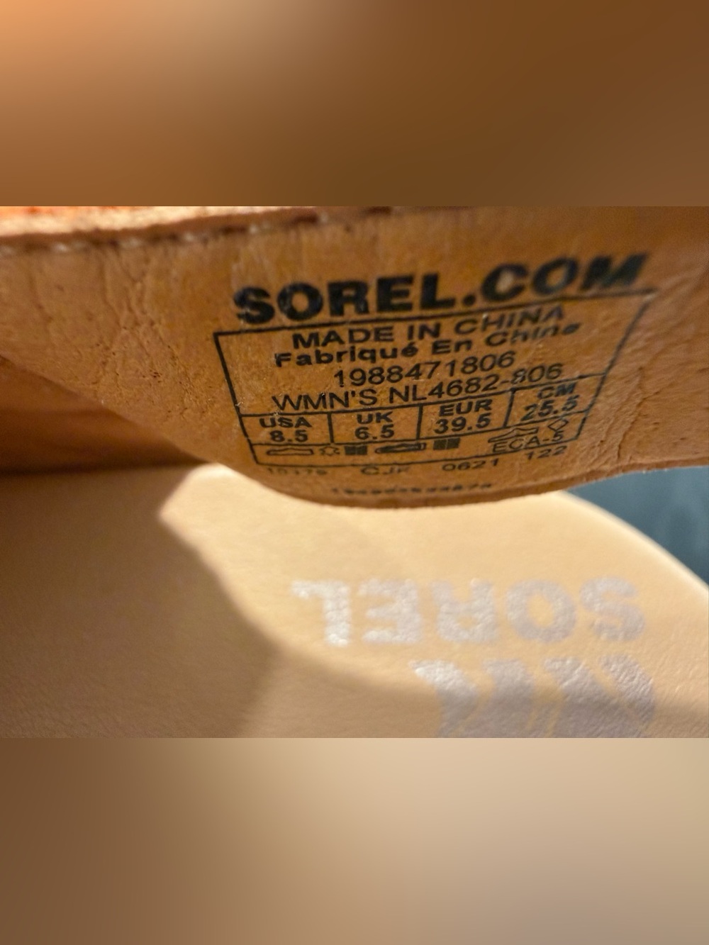 Sorel Woman’s Joanie III Slingback Sandals Orange Suede Sz 8.5 Wedge Yellow Trim - Picture 12 of 16